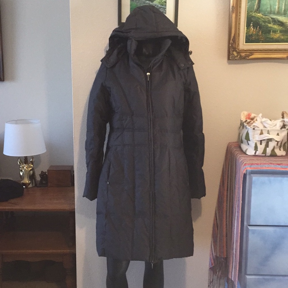 a.n.a. Down Jacket w/removable hood